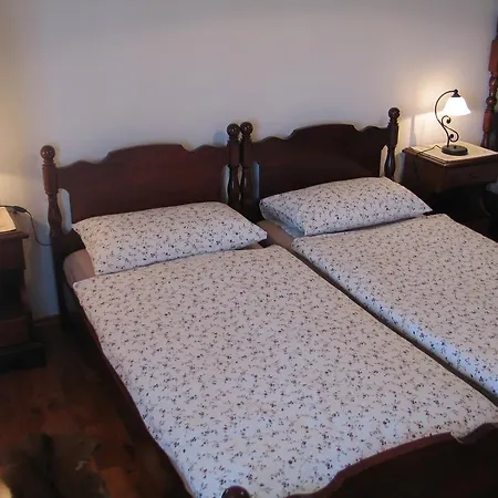 Bivanje na kmetiji Tourist Farm Zvanc *